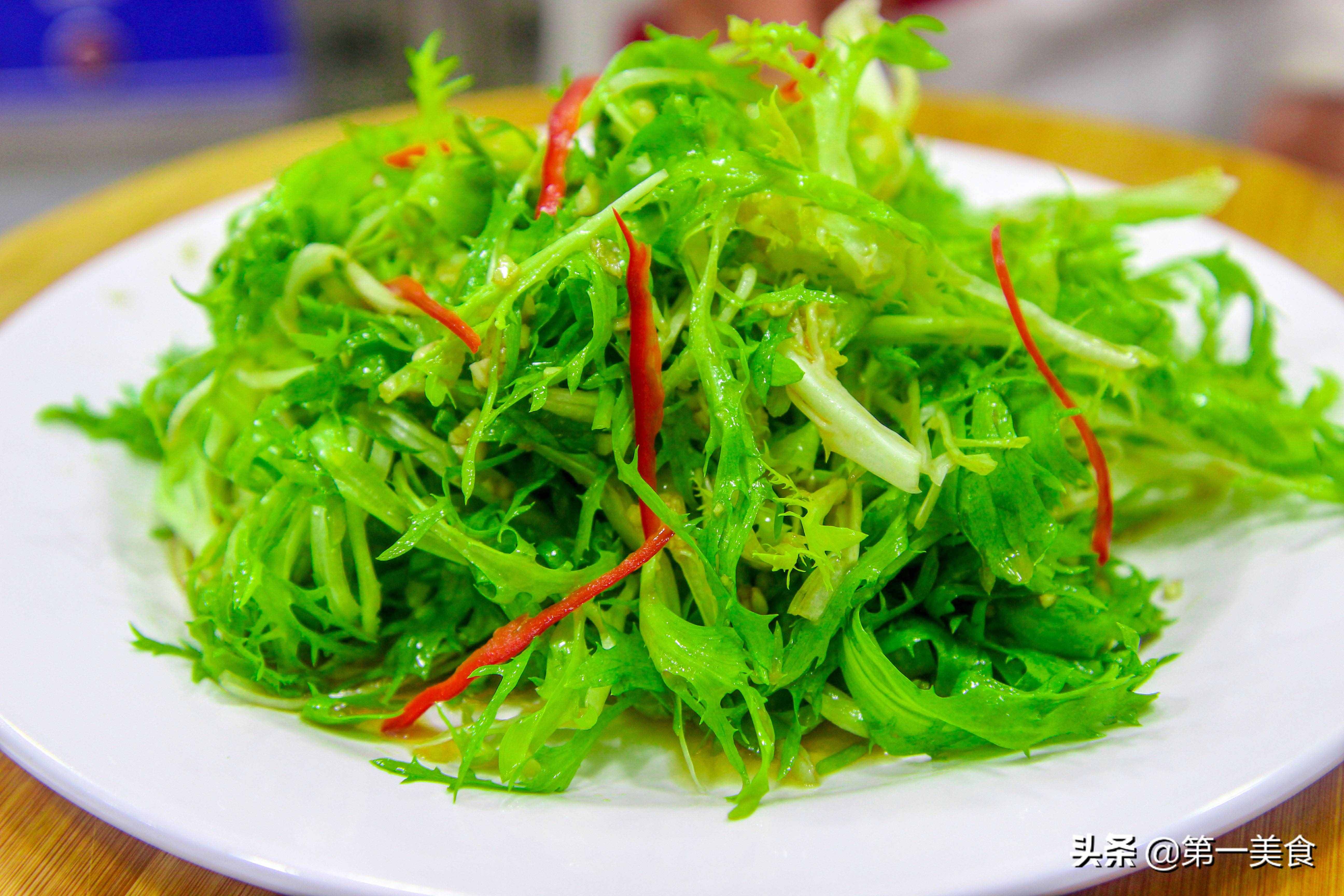 苦菊怎么凉拌才更爽口，厨师长教你快速凉拌的方法，一看就会