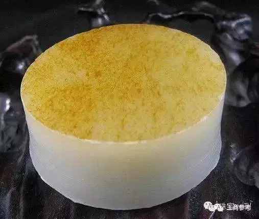 和田玉知识大揭秘——看图辨认真假和田玉