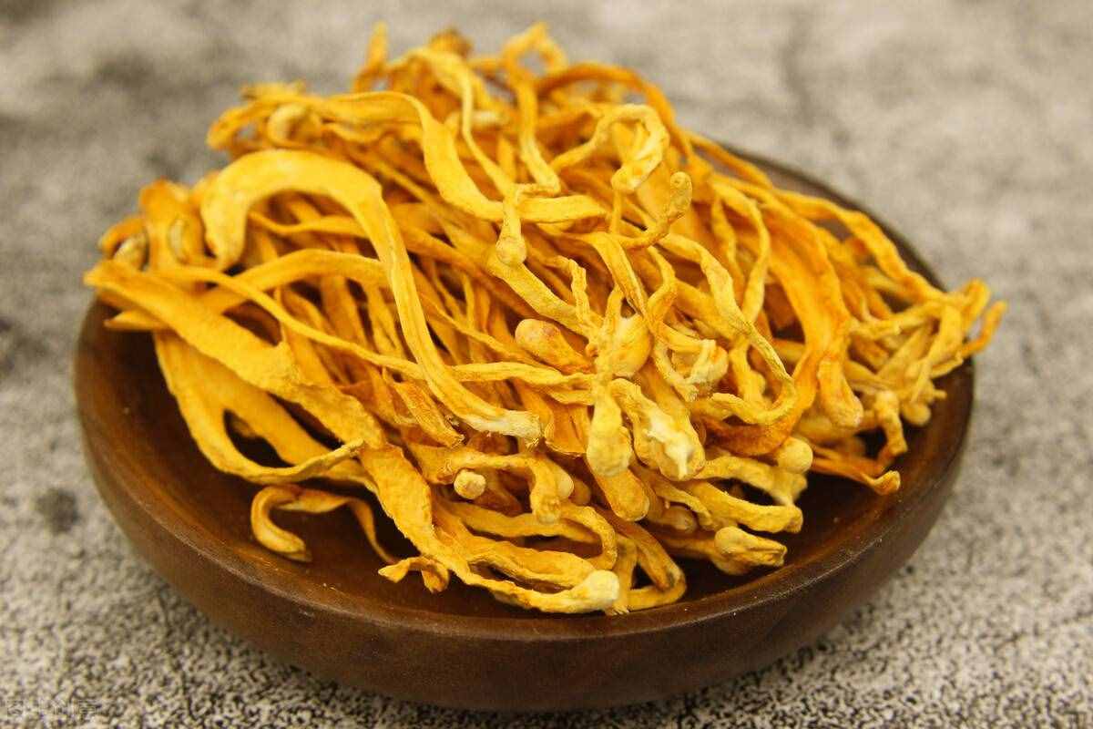 虫草花，非虫非草也非花！面纱揭开你懂它！秋冬进补必有它