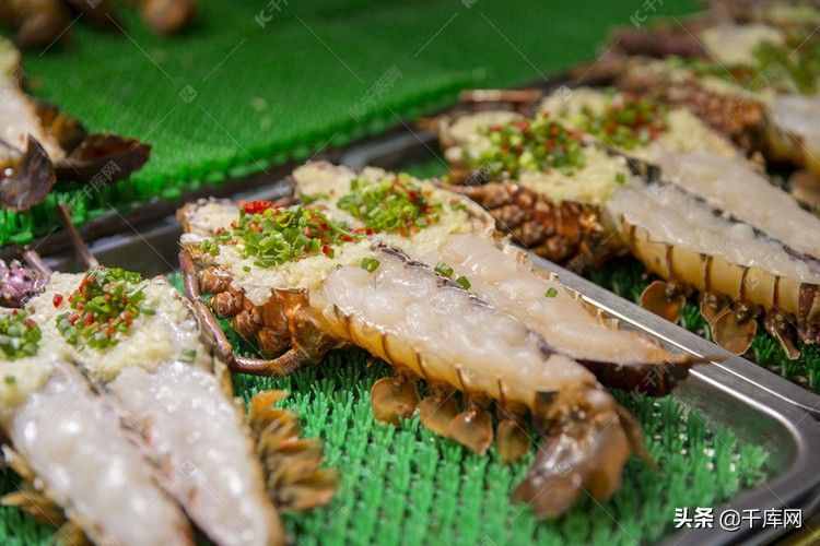 今日立秋讲究“贴秋膘”，你知道贴秋膘到底是什么意思吗？