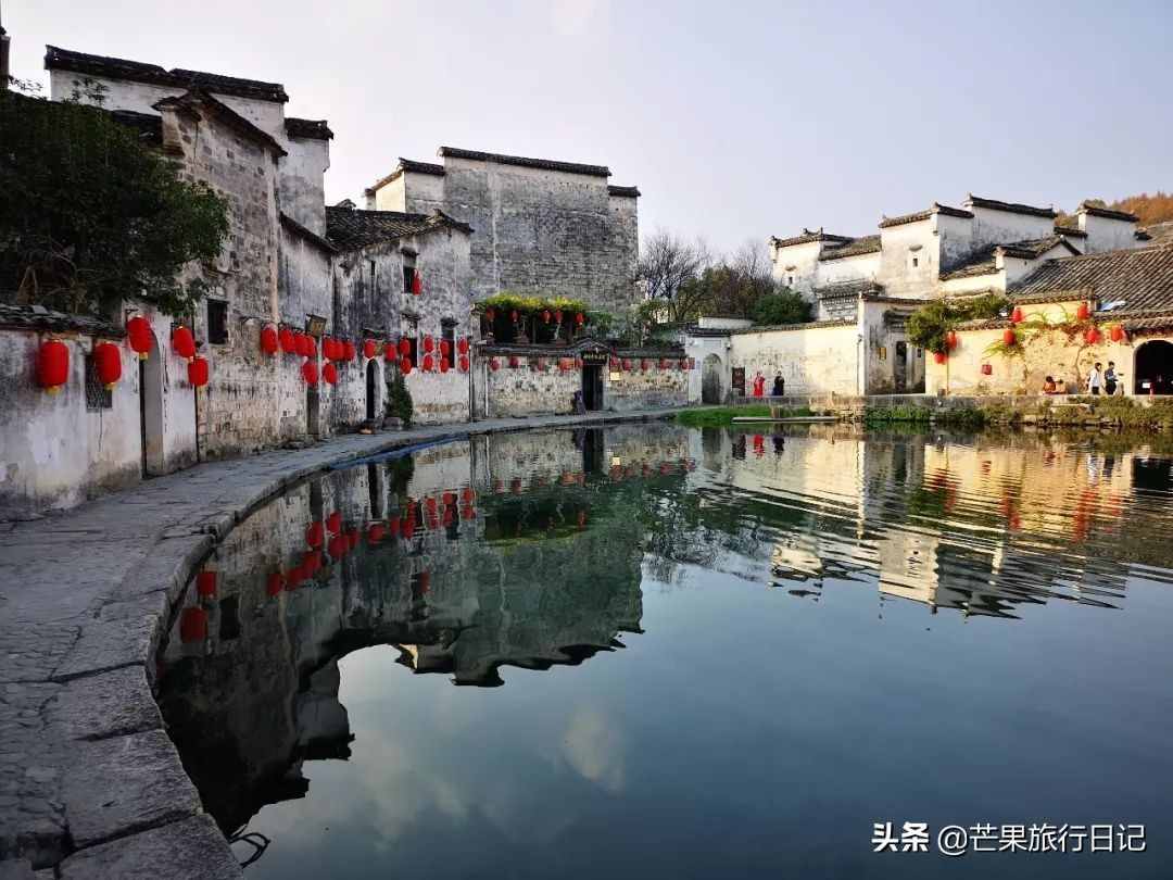 第一次到安徽宏村，门票104元，印象有点不太好