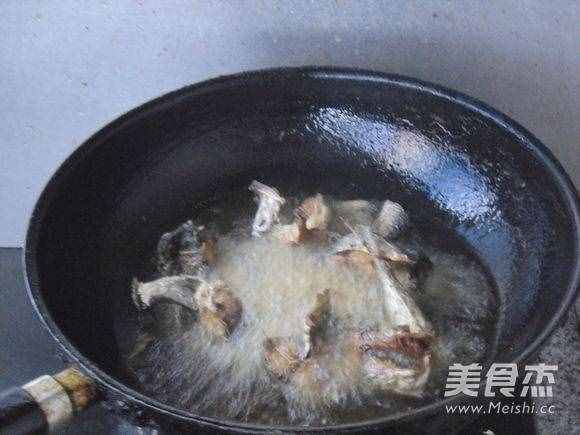 红烧鲅鱼的步骤