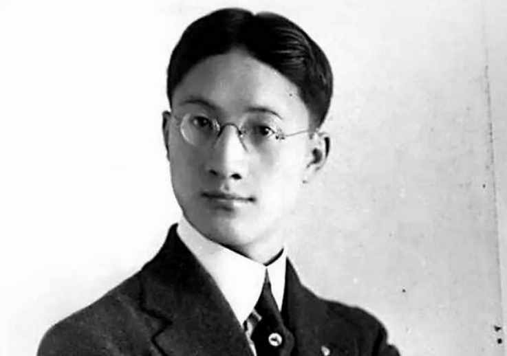 林徽因有多有才？徐志摩给她写首《情死》，她回首清新的《笑》