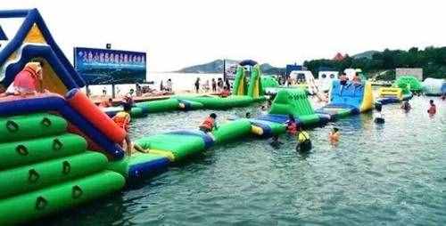 年会主题