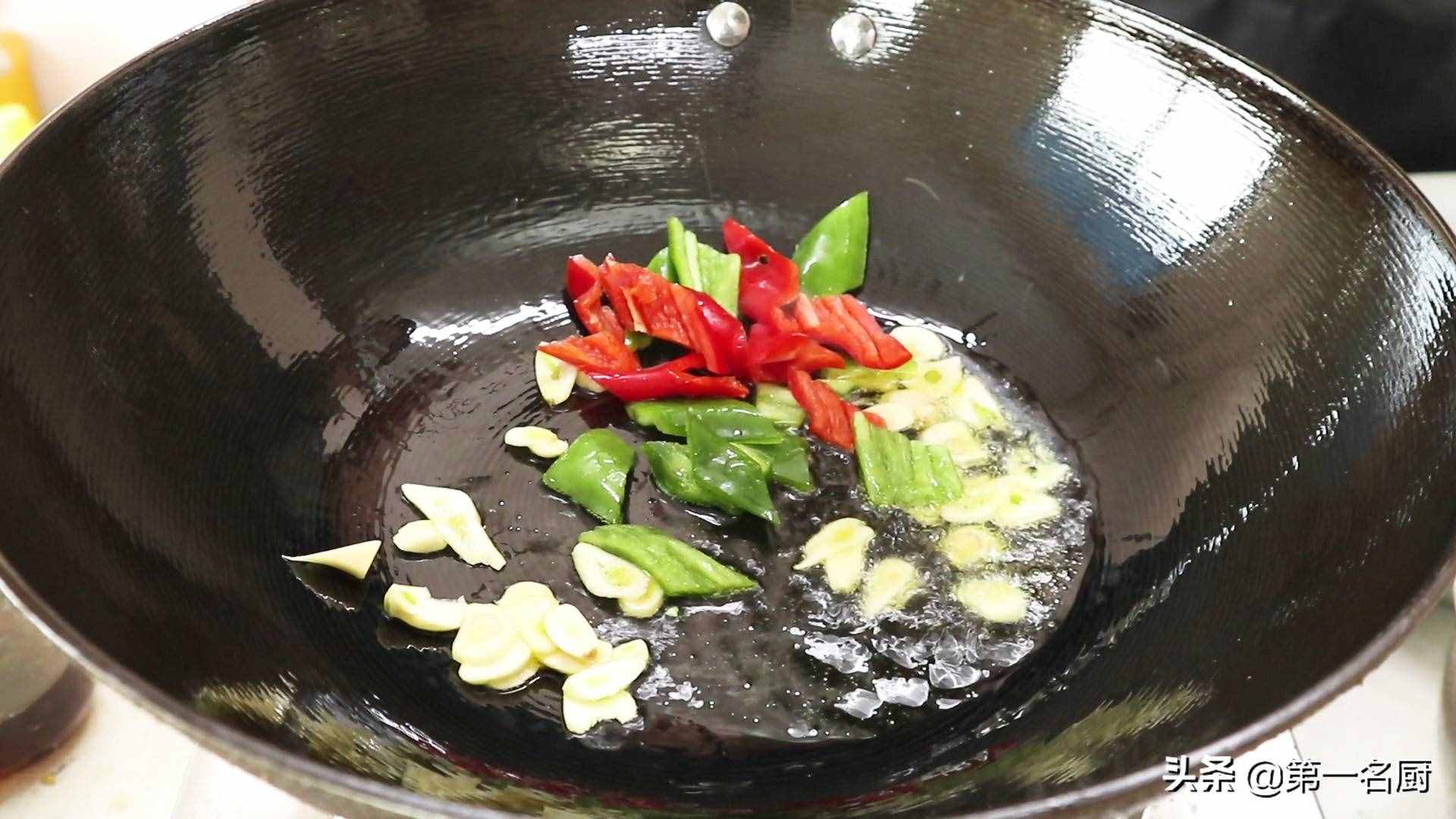 杏鲍菇这样做太香了，软嫩入味不油腻，上桌大家抢着吃，先收藏了