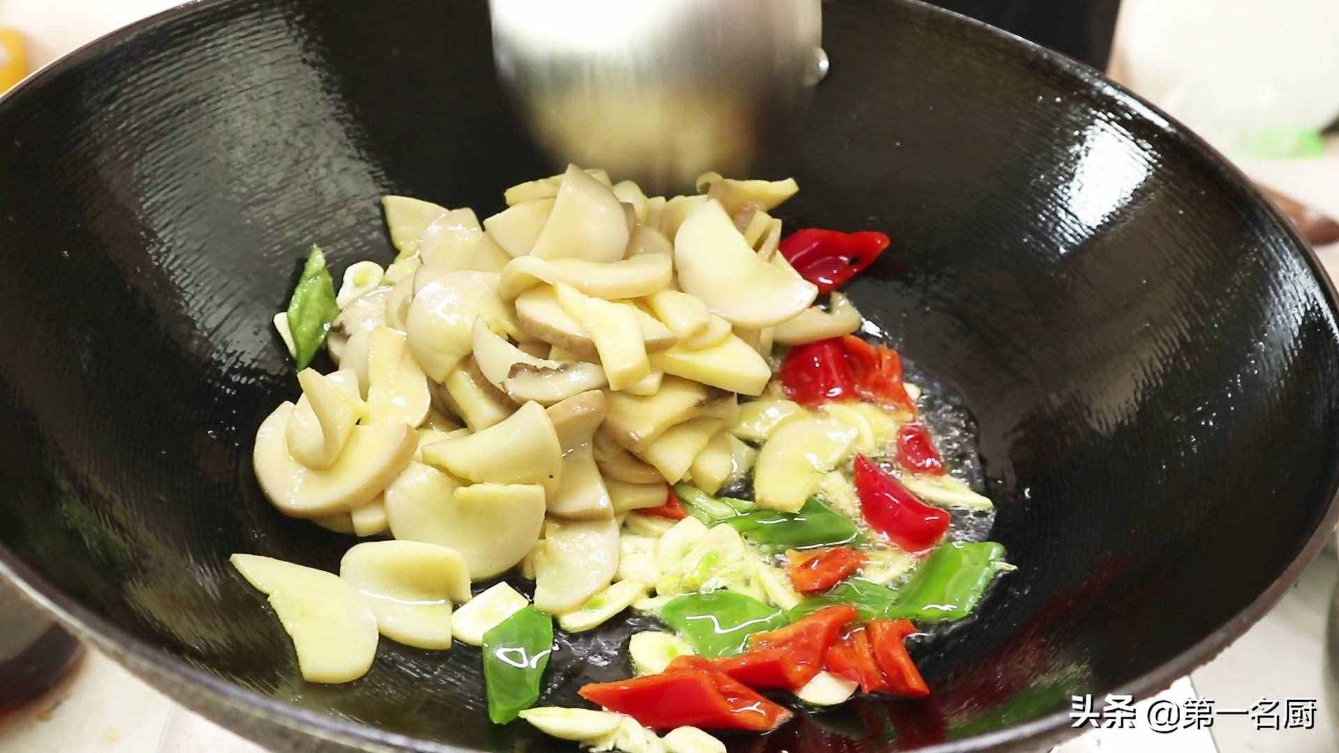 杏鲍菇这样做太香了，软嫩入味不油腻，上桌大家抢着吃，先收藏了