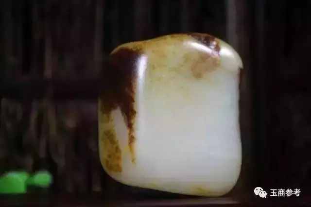 和田玉鉴别看这8点——读懂了，你也能鉴玉