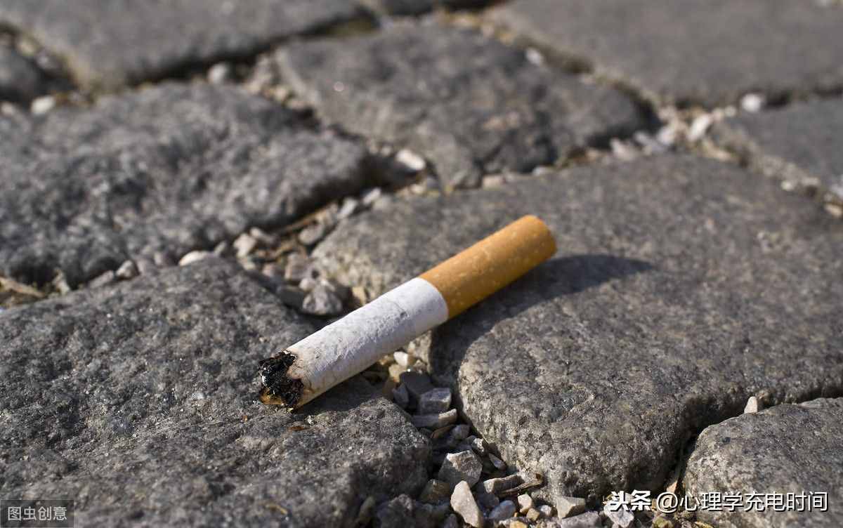 我们可以通过哪些方面去了解一个人？