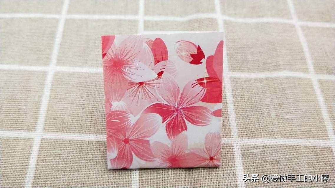 简单漂亮的礼物盒，只需9步完成，手残党别错过