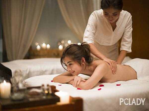 日常毛孔收缩的妙招