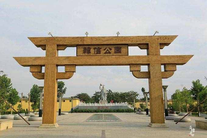 河北元氏有一条汉街,集中展现了汉代文化,仿佛梦回大汉王朝