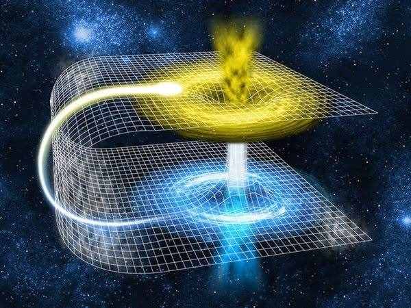 黑洞里面有什么？是另一个宇宙吗？科学家认为它或串联了时空