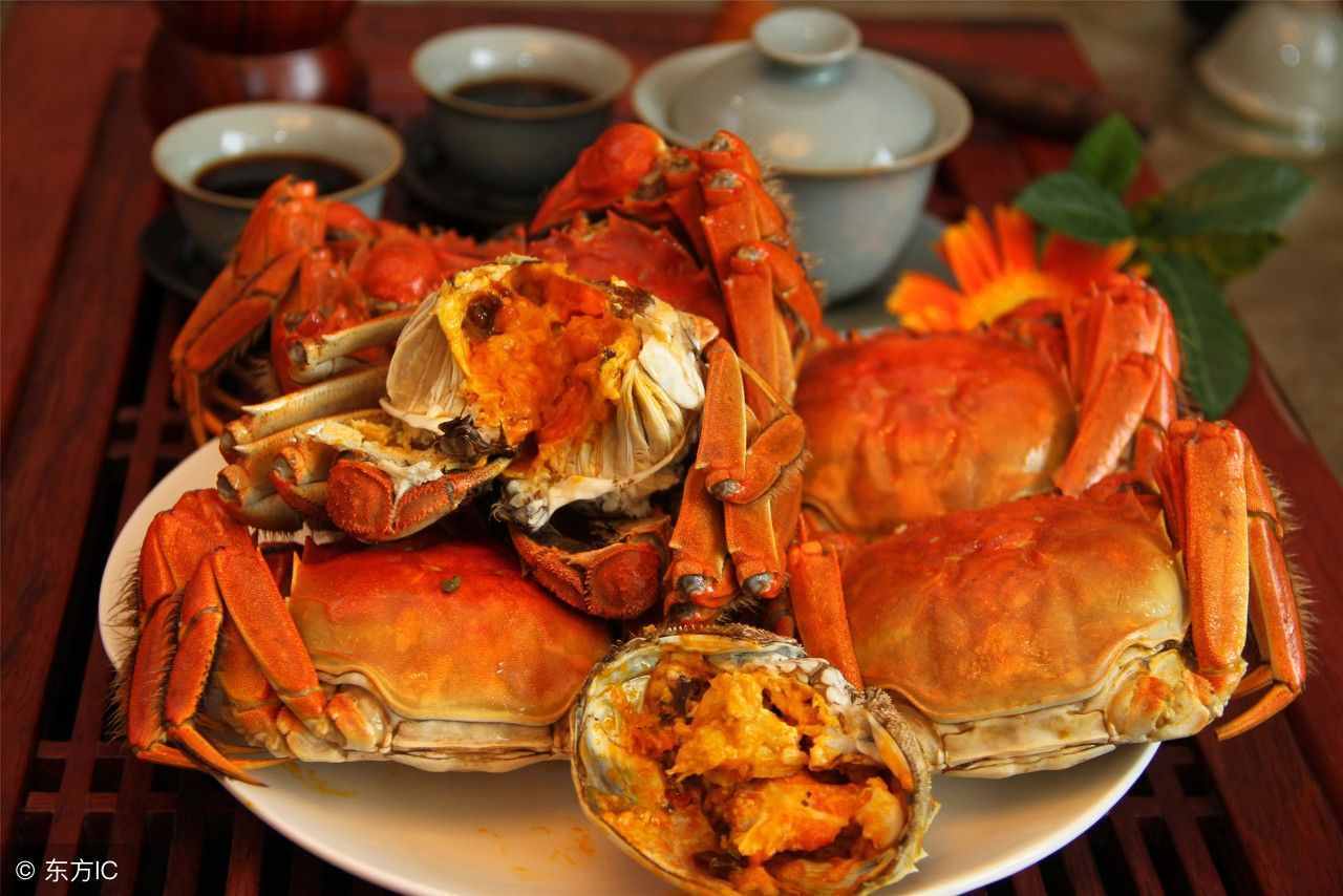 肥美的螃蟹和这13种食物一点都不“般配”，吃了会……