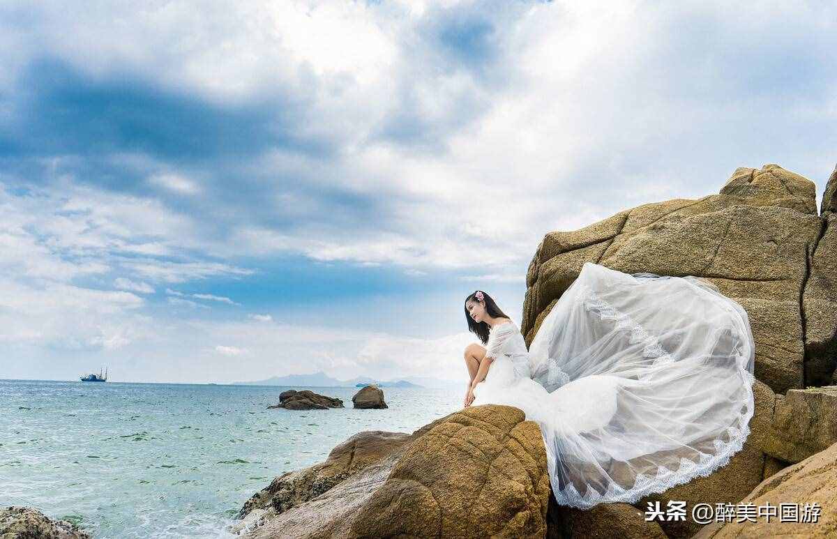 蔚蓝的大海，金色的海滩，不出国，深圳玫瑰海岸也能玩出欧陆风情