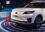 全电动SUV Mahindra XUV400在道路上进行斑点测试