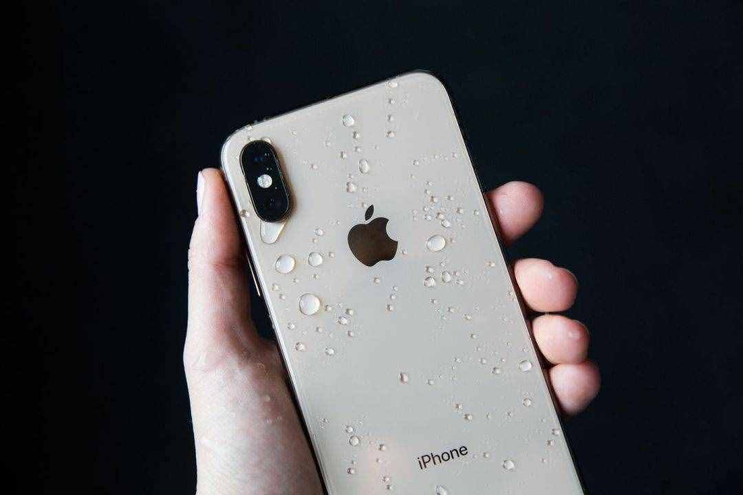 iPhone简史：改变世界的智能手机