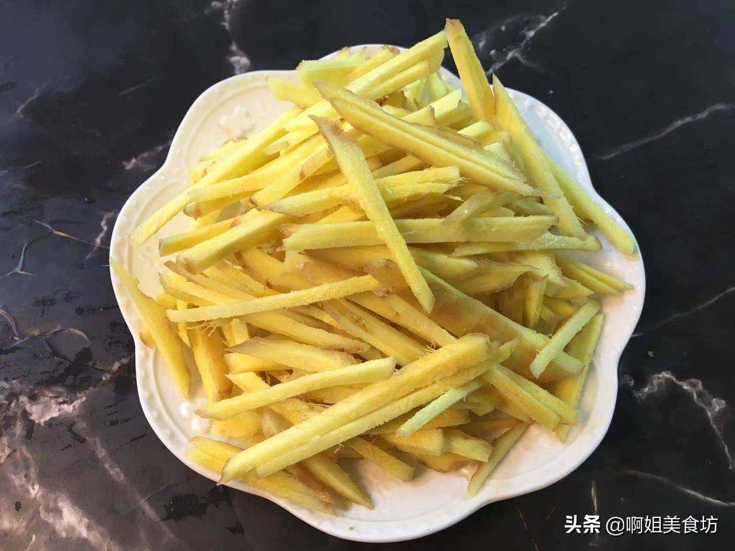 冬天别忘了喝这养生茶，每天一杯，滋补营养，驱寒又暖胃