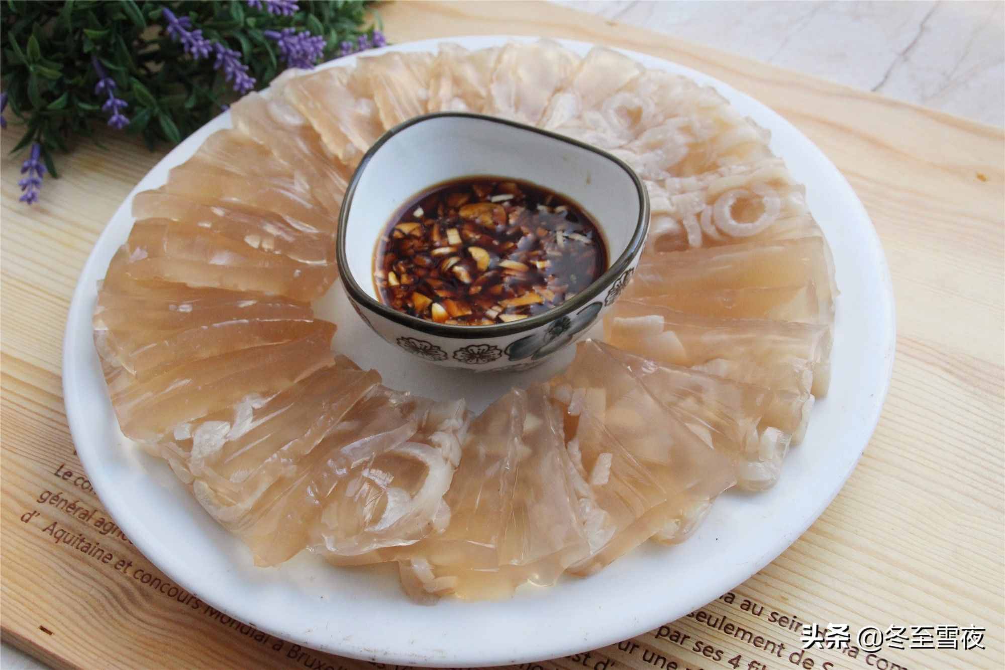 给南方人看看，东北普通人家年夜饭18个菜，东北过年该有的样子