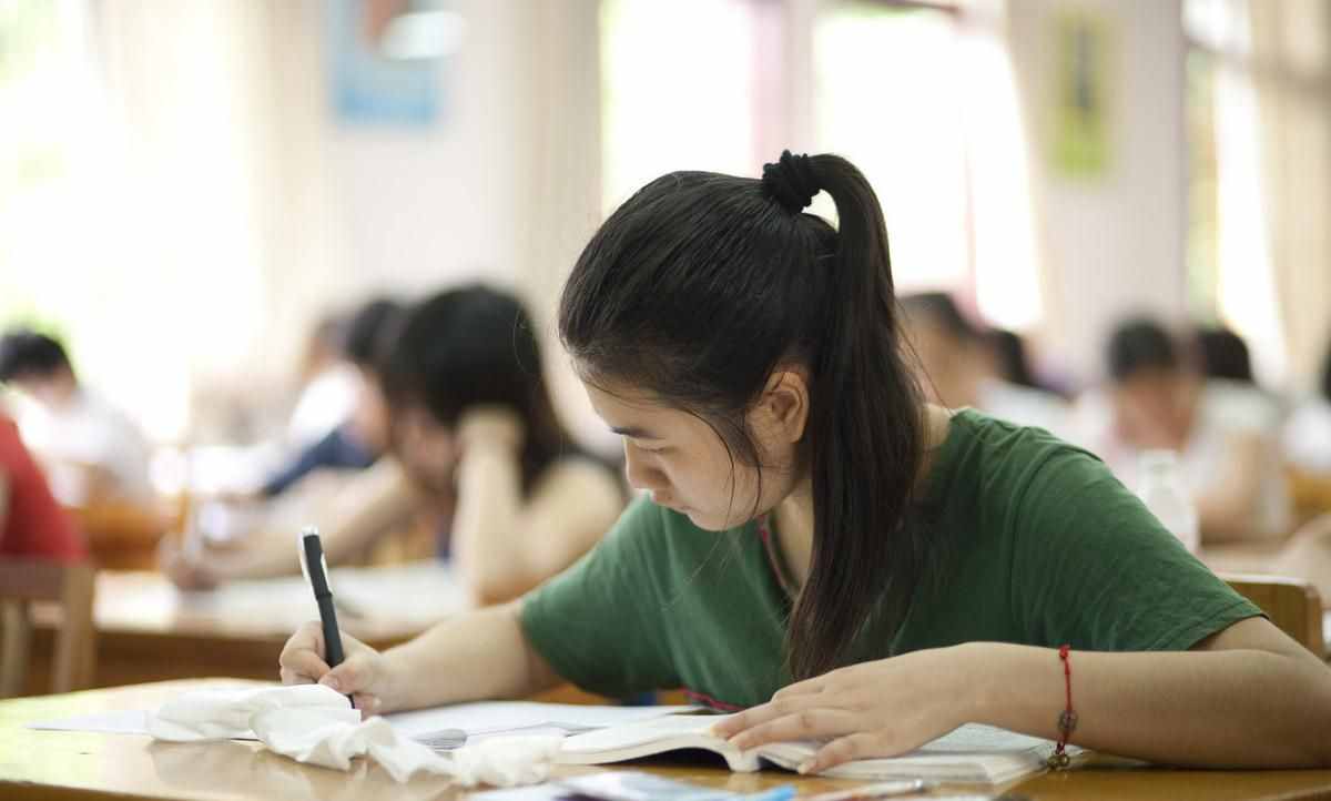 教家长，看懂孩子的成绩单，“绩点”5高还是低？能保研吗？