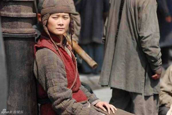 众星云集，竟然拍出这样的电影——浅评《十月围城》