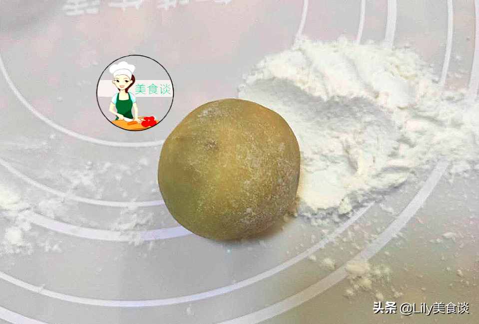 月饼我从不去买，自己做配方简单，零添加零失败，发朋友圈被点赞