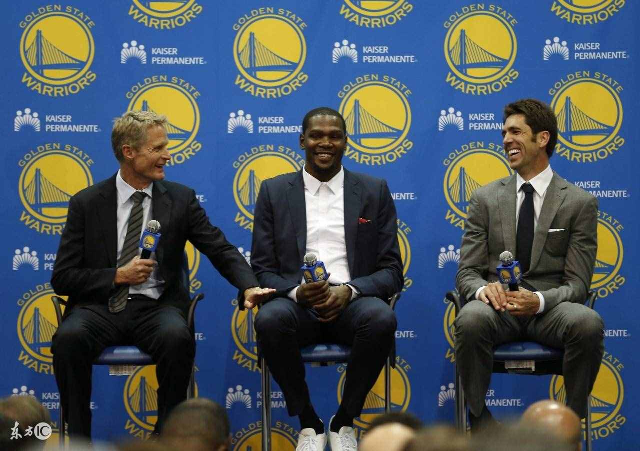 NBA近15年得分王一览，一人独占四次，科比分数最高
