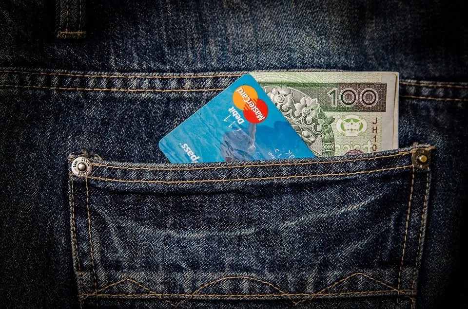 “首付”用英语怎么说？不要说成“first pay”啦