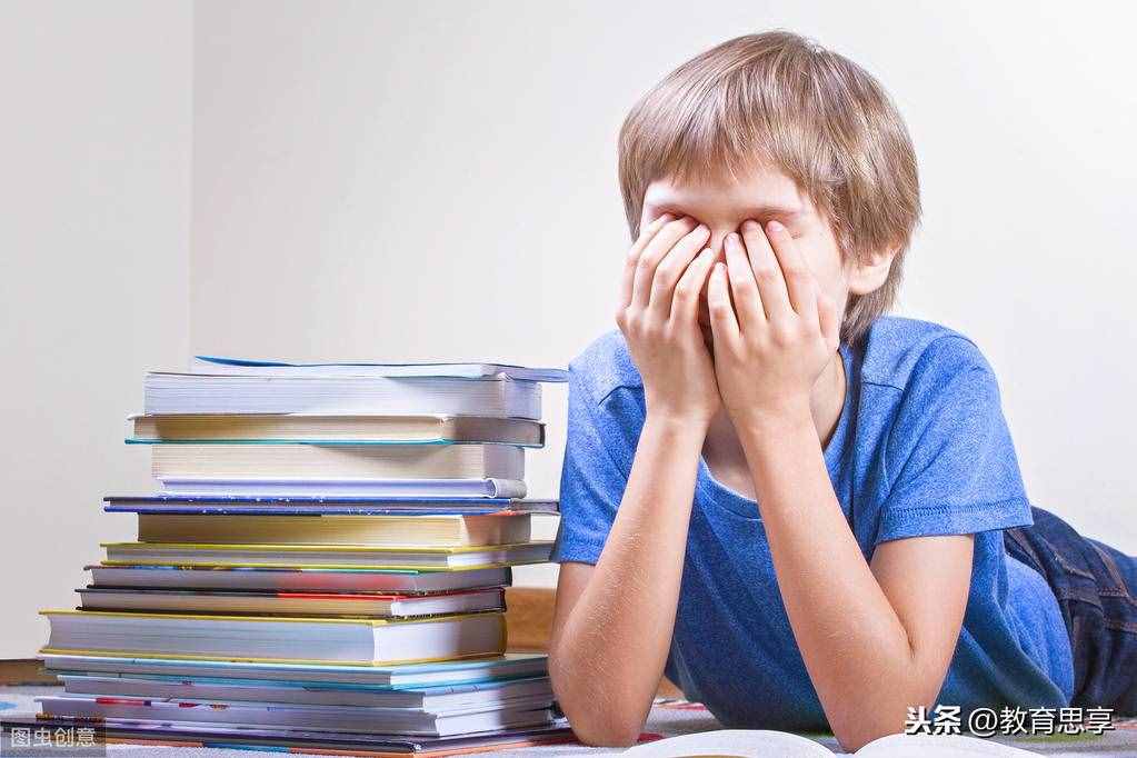 孩子产生厌学情绪怎么办？家长要多鼓励孩子，帮孩子产生学习动力