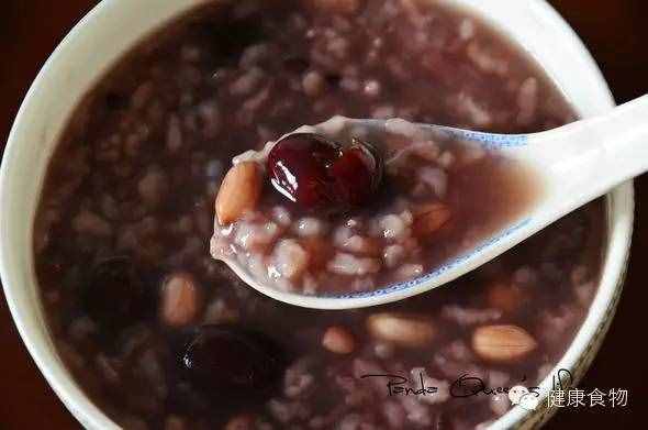 食补“八宝粥”，最正宗的是哪8种材料，你知道吗？