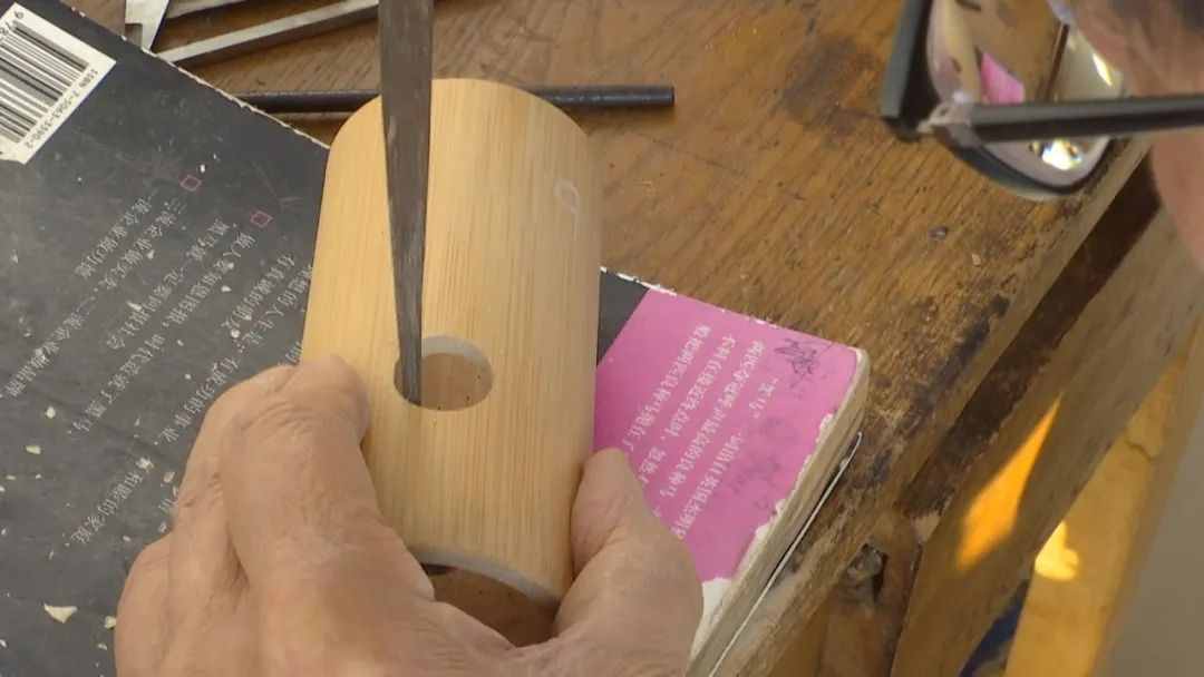 非遗传承人付荣山：京胡制琴师的坚守