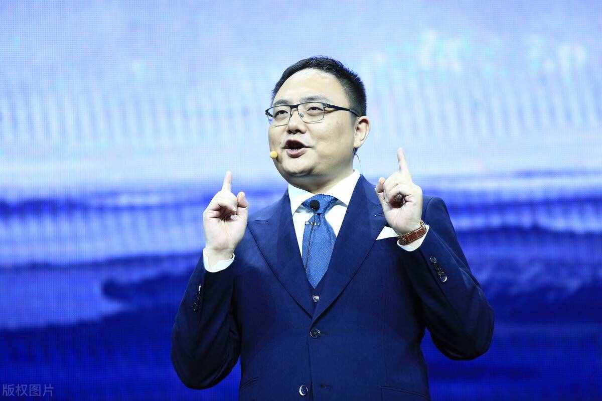 2个真实赚钱故事，让你明白读书在这个时代的巨大价值