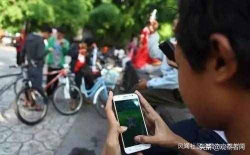 现在的学生居然要在APP上付费才能查成绩，这合适吗？