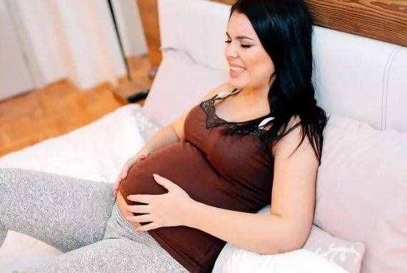 女生肚子痛只能是经痛？不不不！怀孕也可能会肚子痛