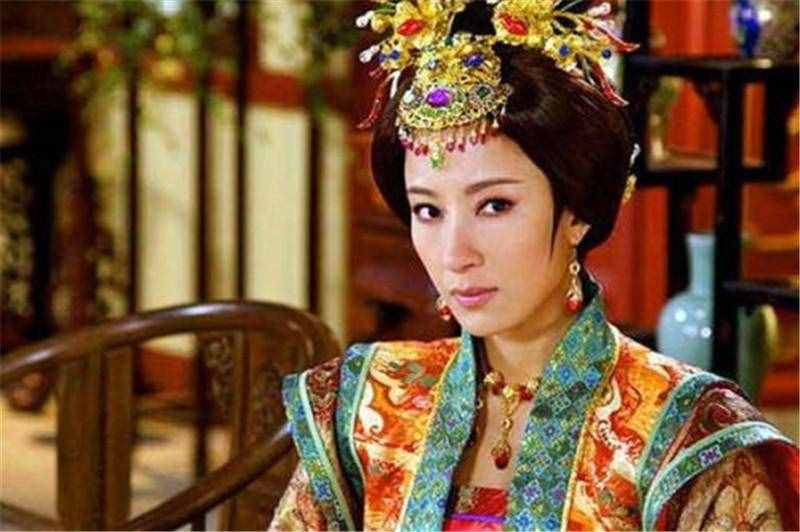 明朝的万贵妃，本是比皇帝大17岁的保姆，为何独宠后宫23年？