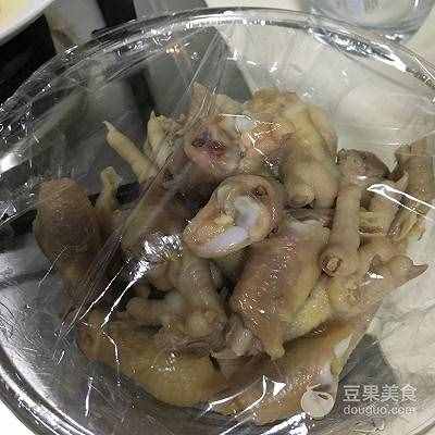 好吃的酸辣凤爪的做法