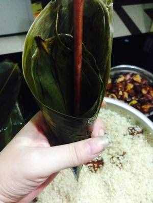 江西鲜肉粽（牛角粽）的做法 步骤8