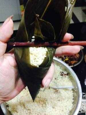 江西鲜肉粽（牛角粽）的做法 步骤10