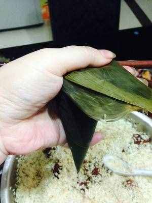 江西鲜肉粽（牛角粽）的做法 步骤11