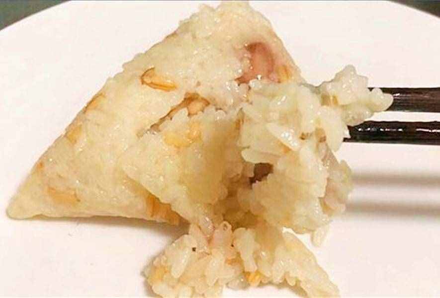 教你粽子的详细做法，慢动作，简单好看还煮不散，比买的好吃