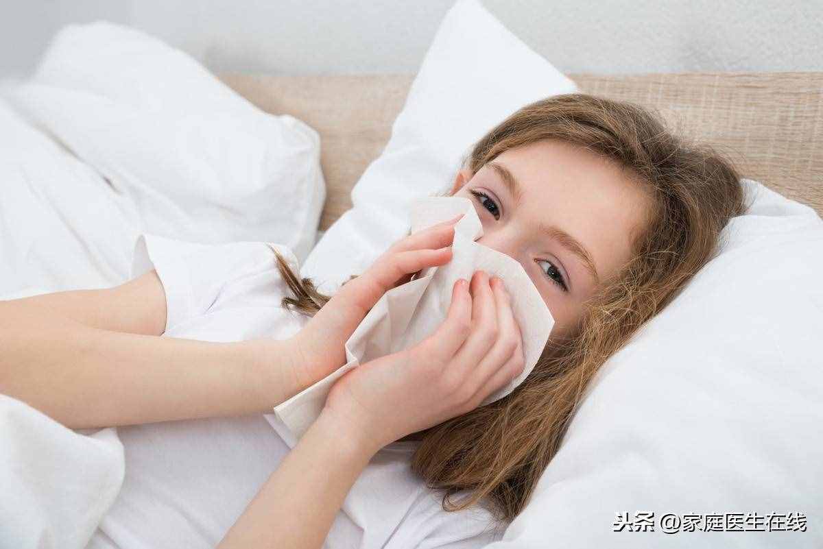 孩子出现过敏性鼻炎，会出现这4大症状！很常见