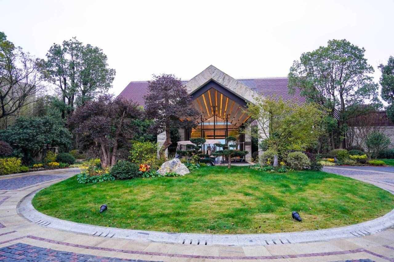 杭州后花园新开一家神仙酒店，藏在醉美山水秘境里，宁静而避世