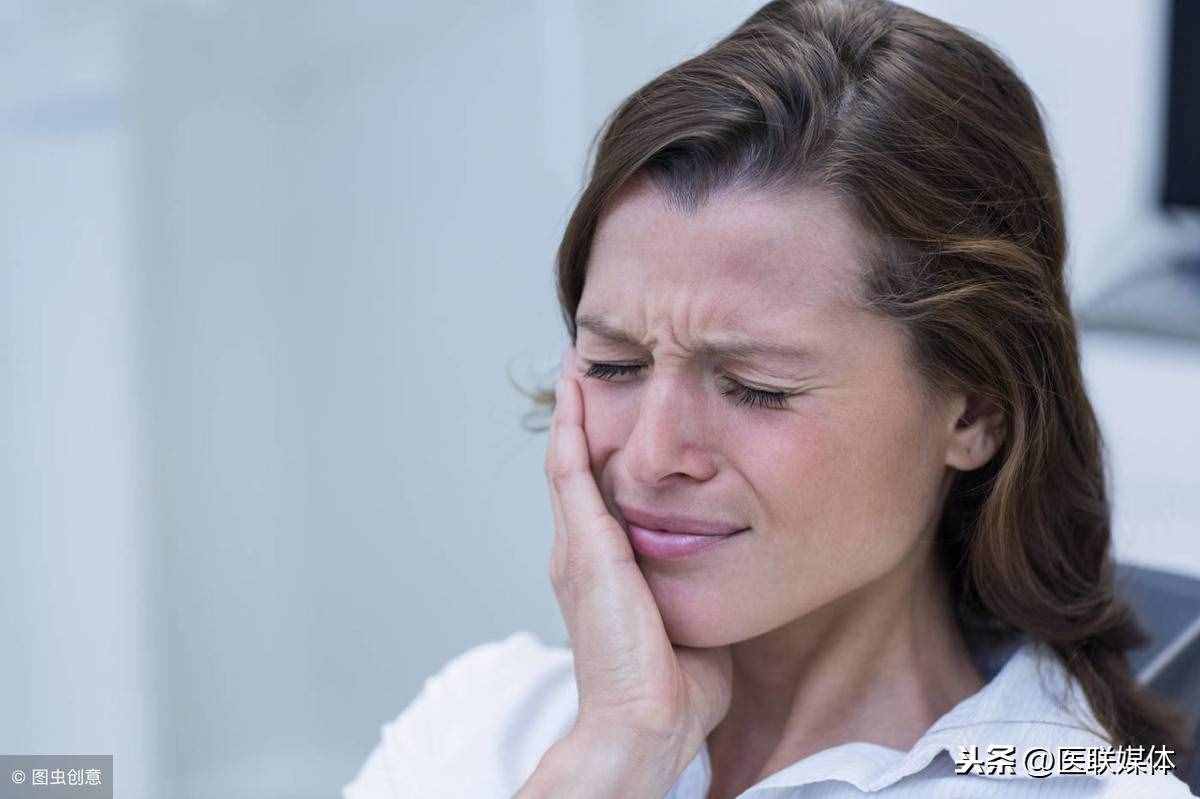 牙痛得整晚睡不着觉？这5个妙方，快速止痛效果看得见