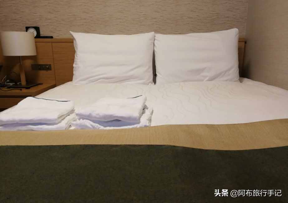 都是实惠商务连锁酒店，为什么别人在日本就能比你睡得更高级？