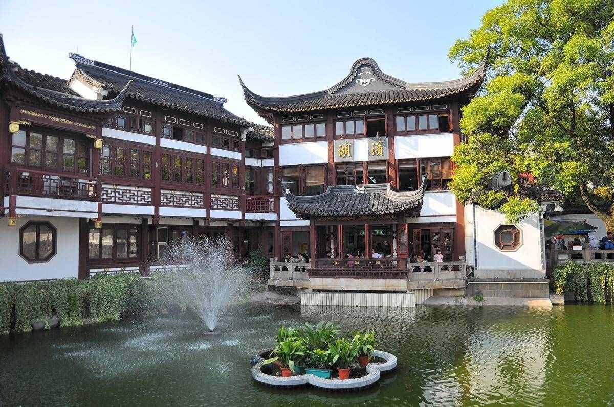 上海一日游安排路线，将经典景点全部玩转，充实又有趣的一天