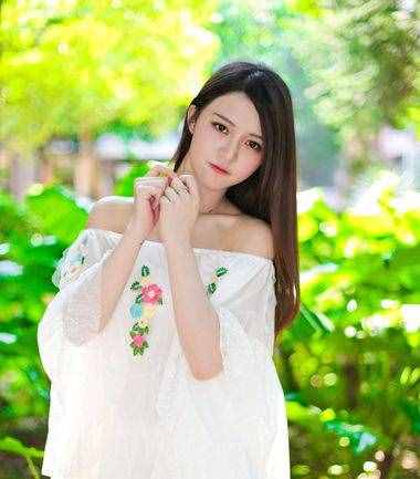 17款瓜子脸潮流时尚长发短发发型！