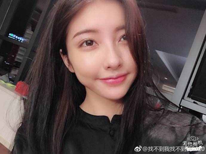 豆得儿回应与王思聪分手，快疯了，每天只睡4小时！
