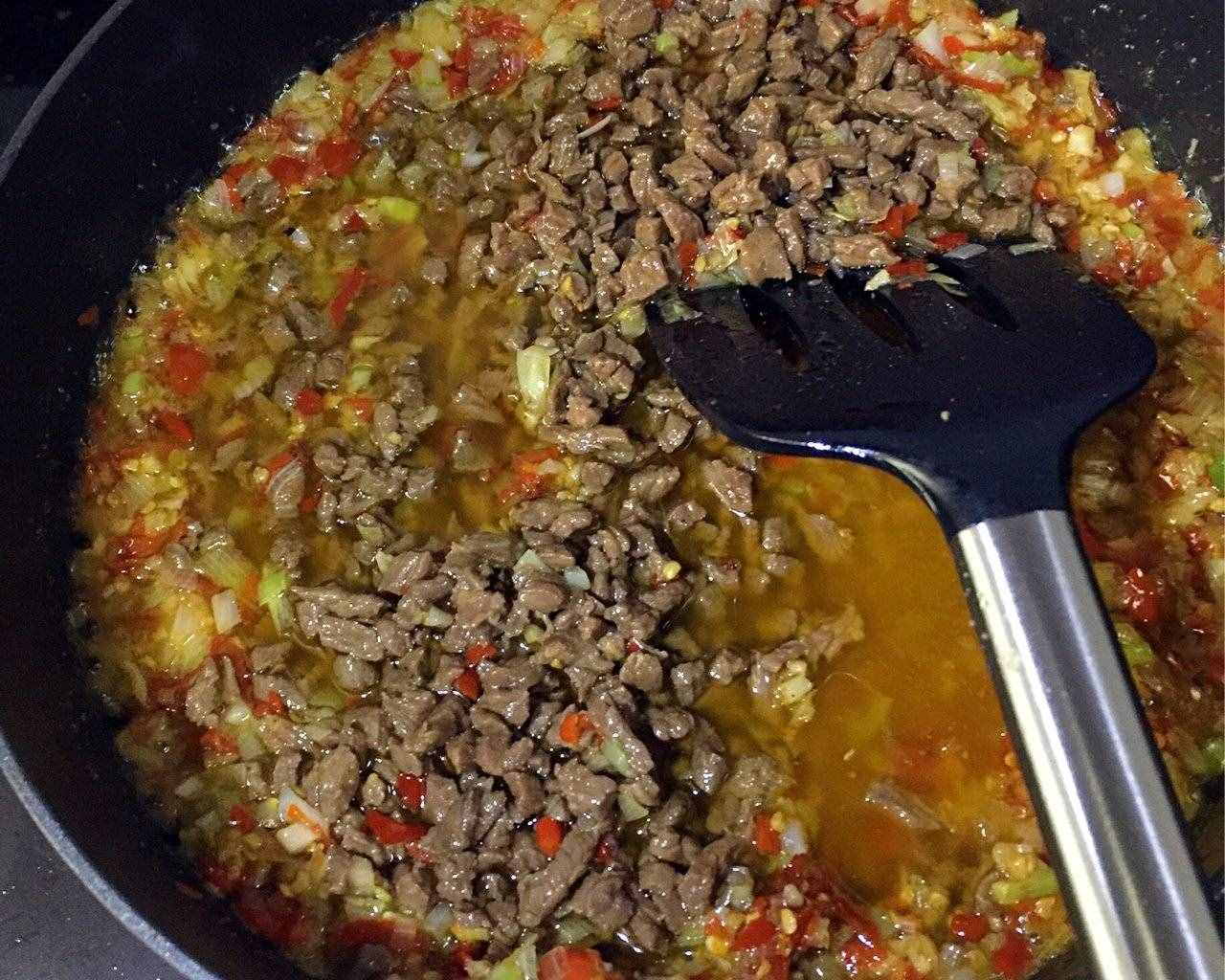 家中自制牛肉酱，秘制配方，手把手教你，夹馒头卷饼拌面吃啥都香