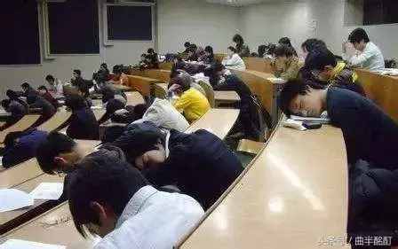 下学期我一定好好听课！一个立了flag的大学生的自我检讨·老师篇