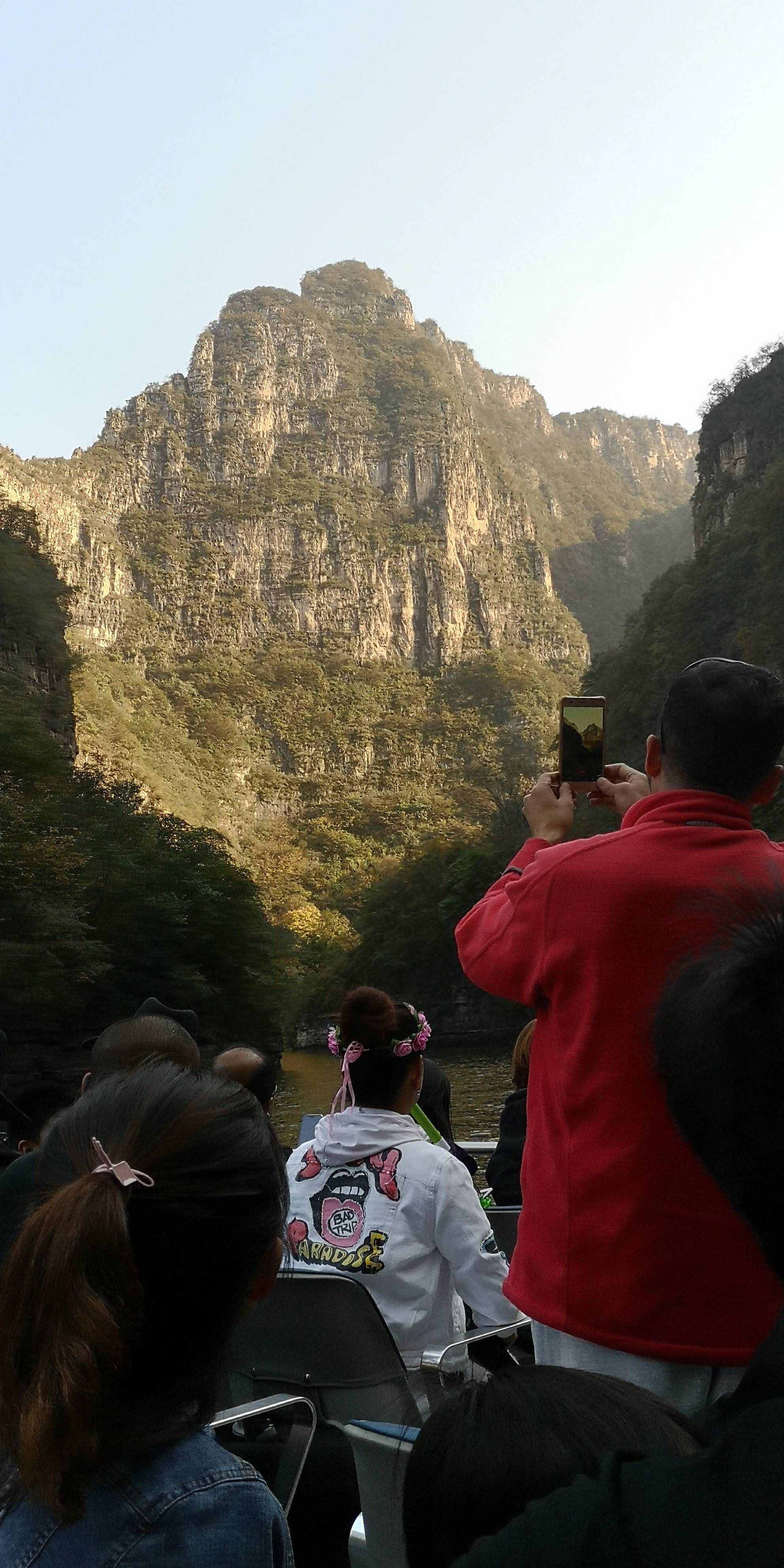 坐船看山是最大亮点：北京龙庆峡旅游攻略