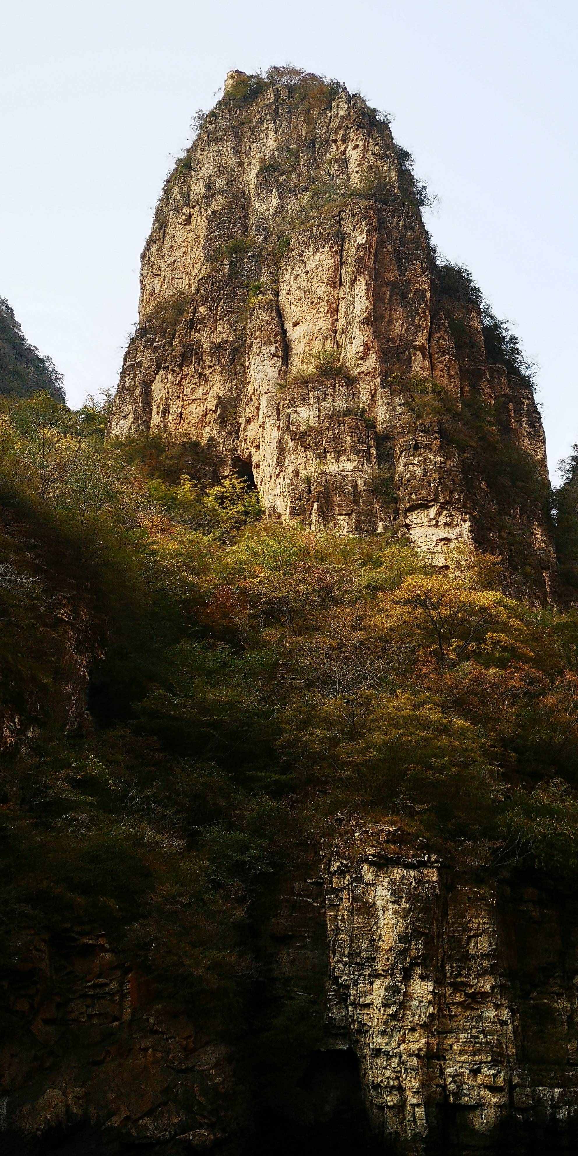坐船看山是最大亮点：北京龙庆峡旅游攻略